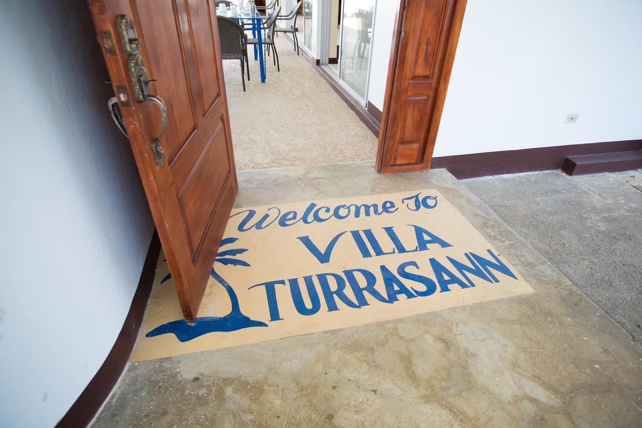 Villa Turrasann Runaway Bay Kültér fotó